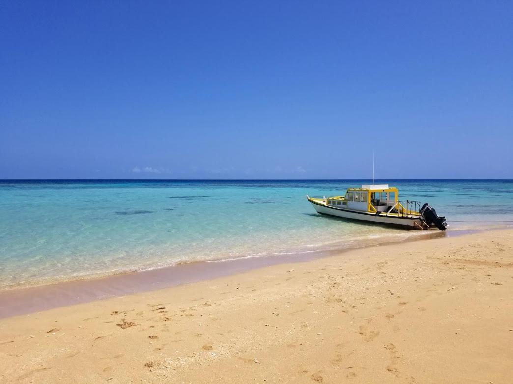Serenity Beaches Resort Uoleva Island Extérieur photo