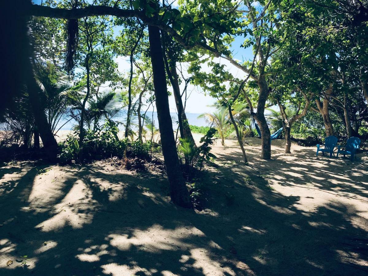 Serenity Beaches Resort Uoleva Island Extérieur photo